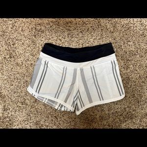 Women’s lululemon shorts size 4